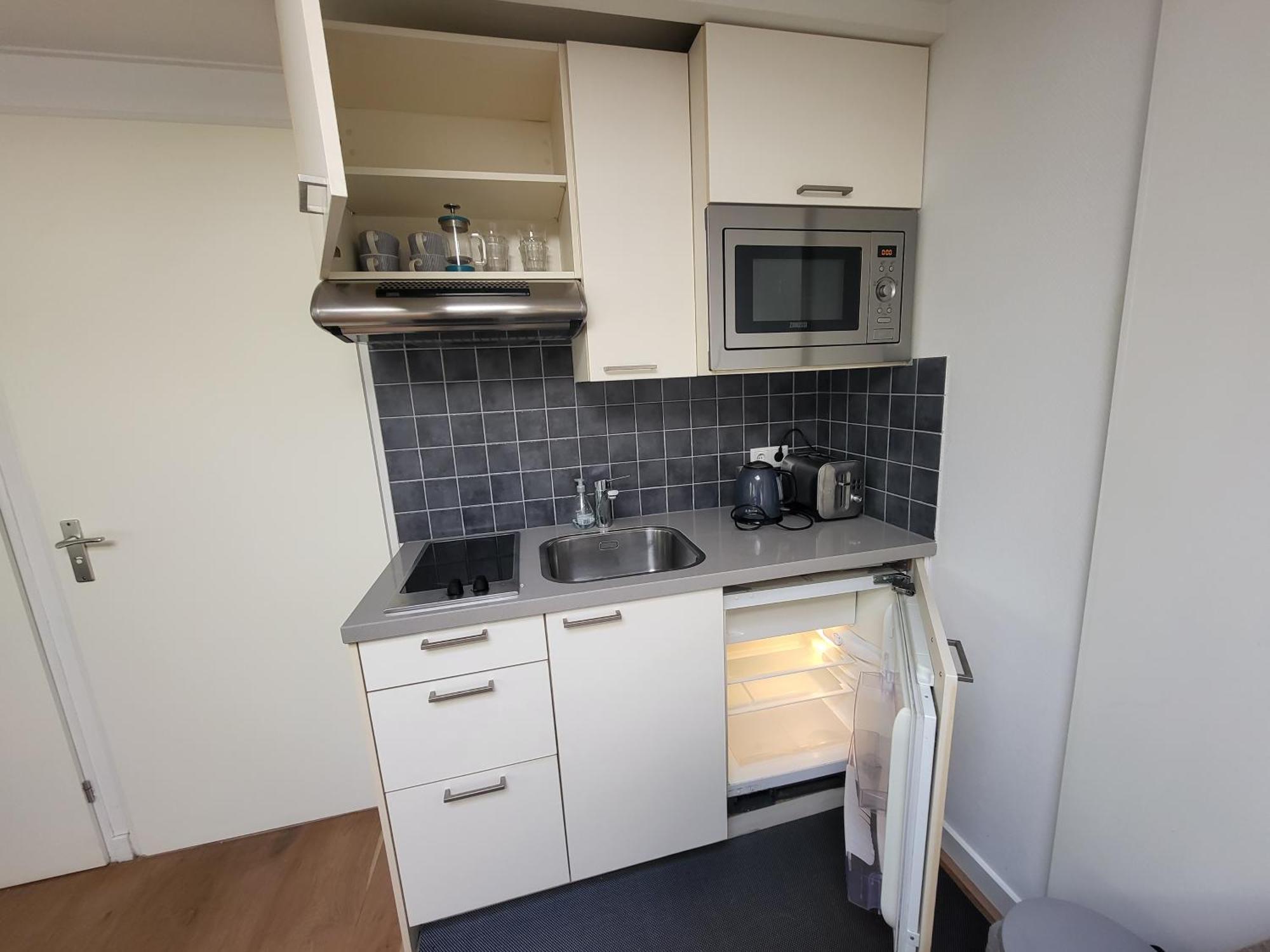 Spacious Private Guest House 힐베르쉼 외부 사진